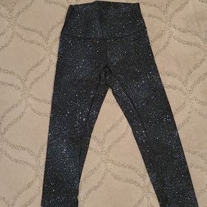 Lululemon Capri size 6